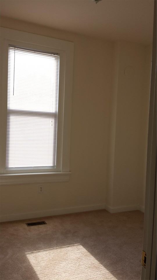 200 Welford St #A - Photo 3 of 15