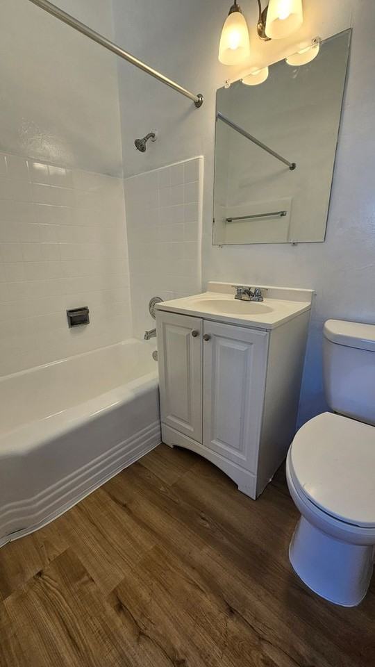 5502-8 University AZTEC APT_Michael - Photo 5 of 24