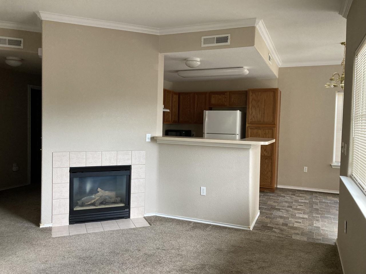 3896 Riviera Grv #1 - Photo 7 of 13
