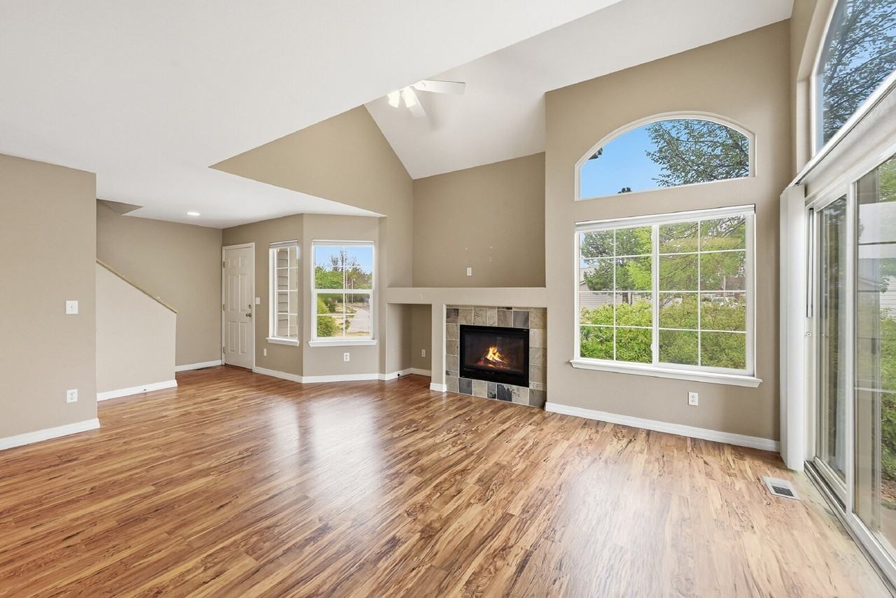 9567 Deerhorn Ct - Photo 7 of 30
