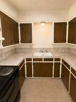 featured image of 200 W 6th St #210