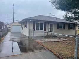 featured image of 4 Melody Ln