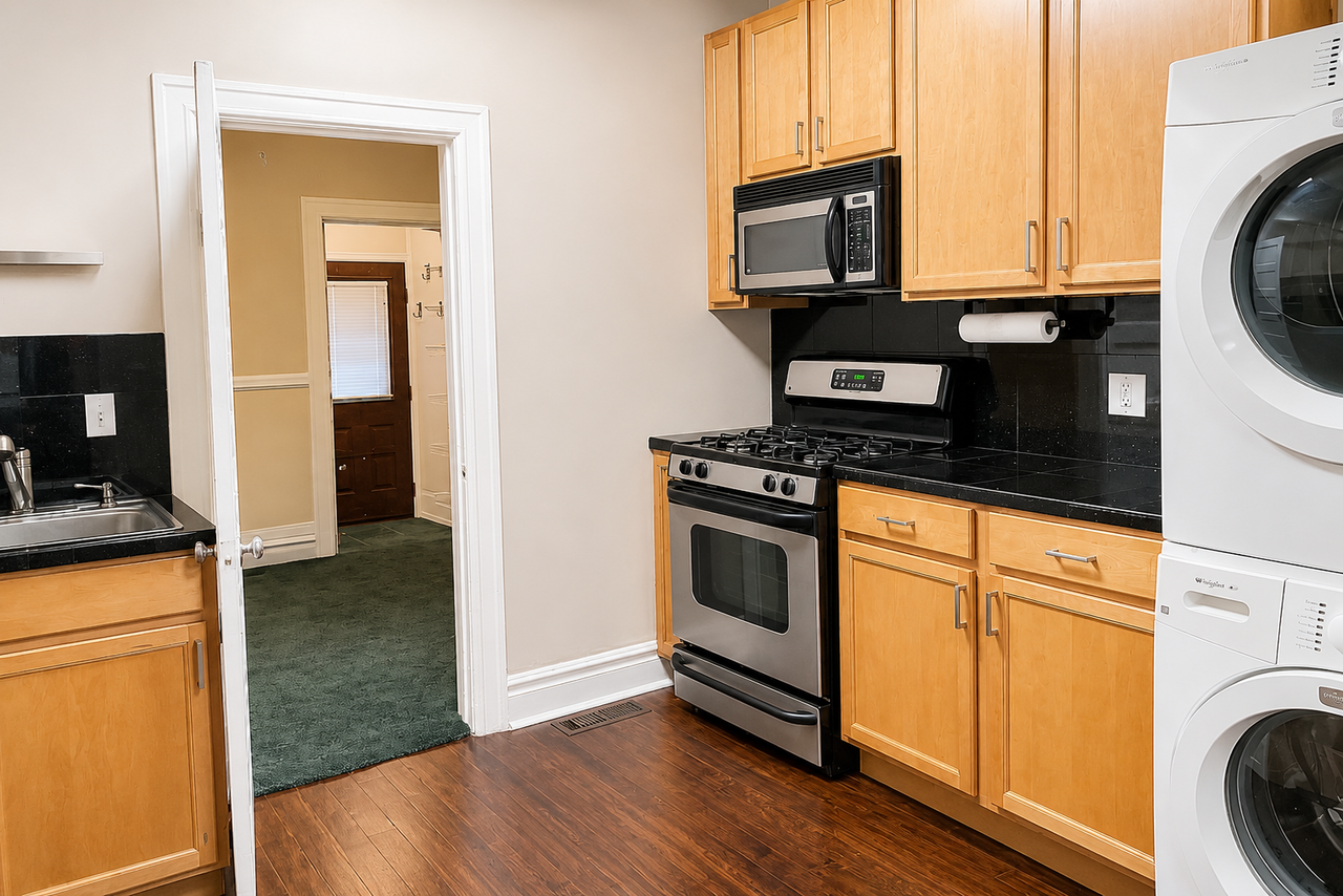 2546 W 23rd Ave #A - Photo 7 of 15