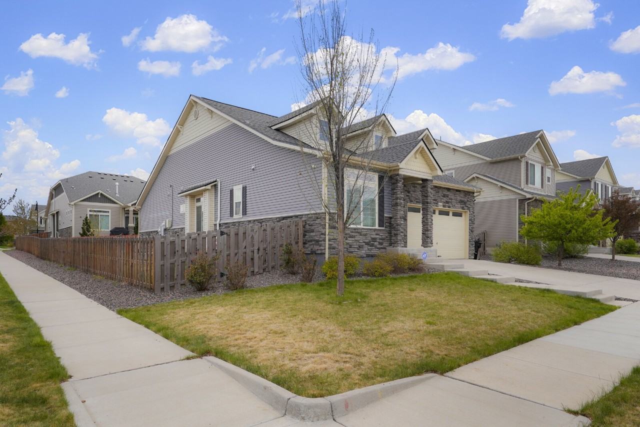 26332 E Archer Ave - Photo 2 of 28