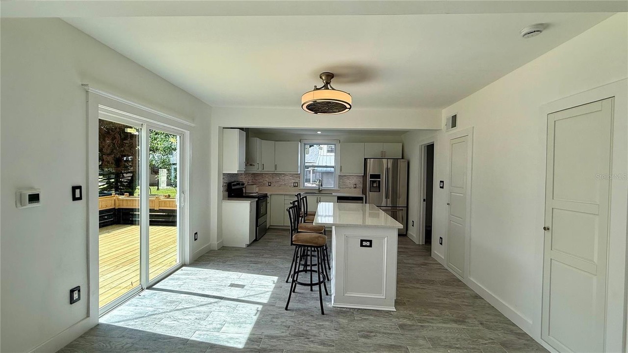 701 New York Ave - Photo 6 of 24