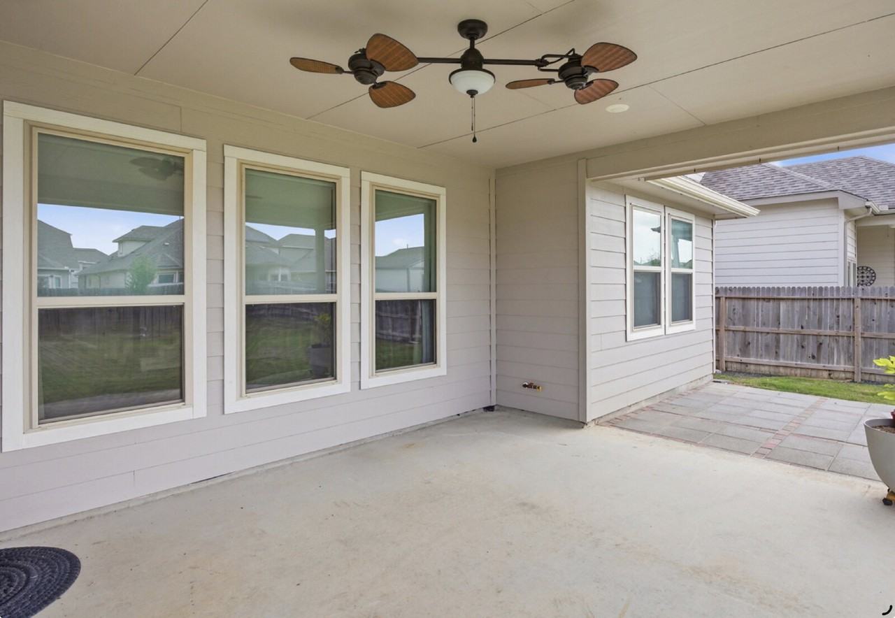 10051 Mulhouse Dr - Photo 6 of 47