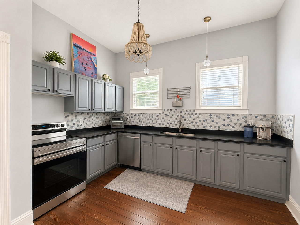 443 E 3rd St - Photo 6 of 11