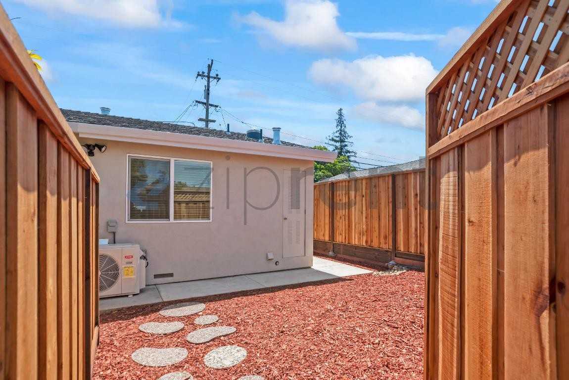 2109 Arleen Way #A - Photo 4 of 23
