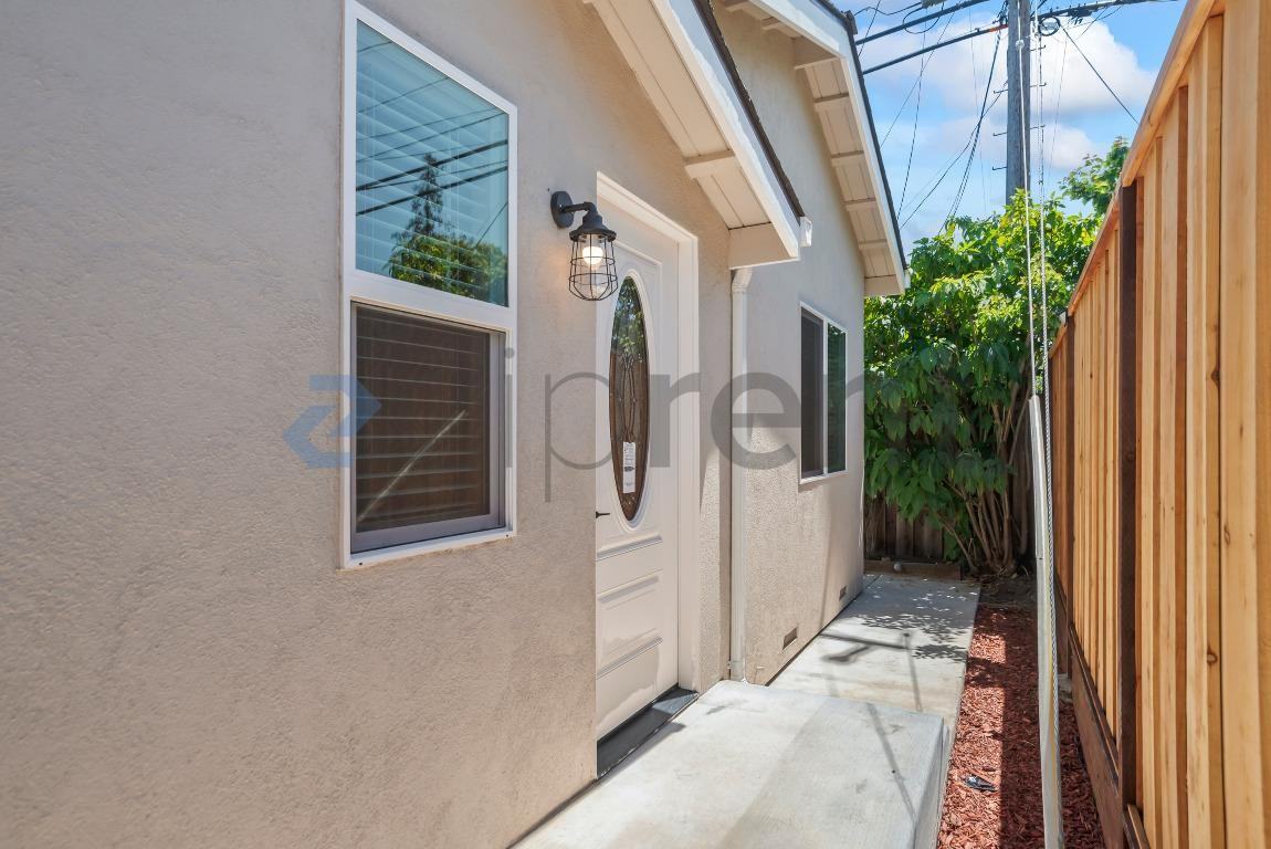 2109 Arleen Way #A - Photo 5 of 23