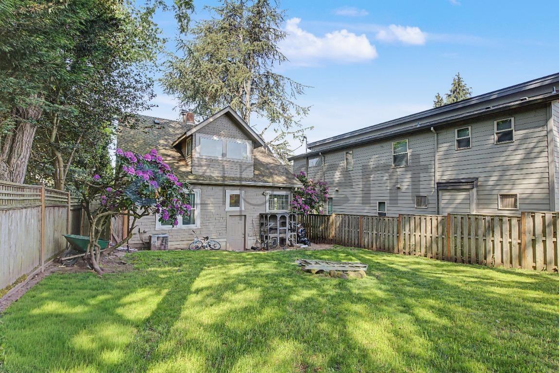 8612 Sw 20th Ave - Photo 6 of 27