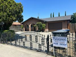 featured image of 1520 N Giddings St
