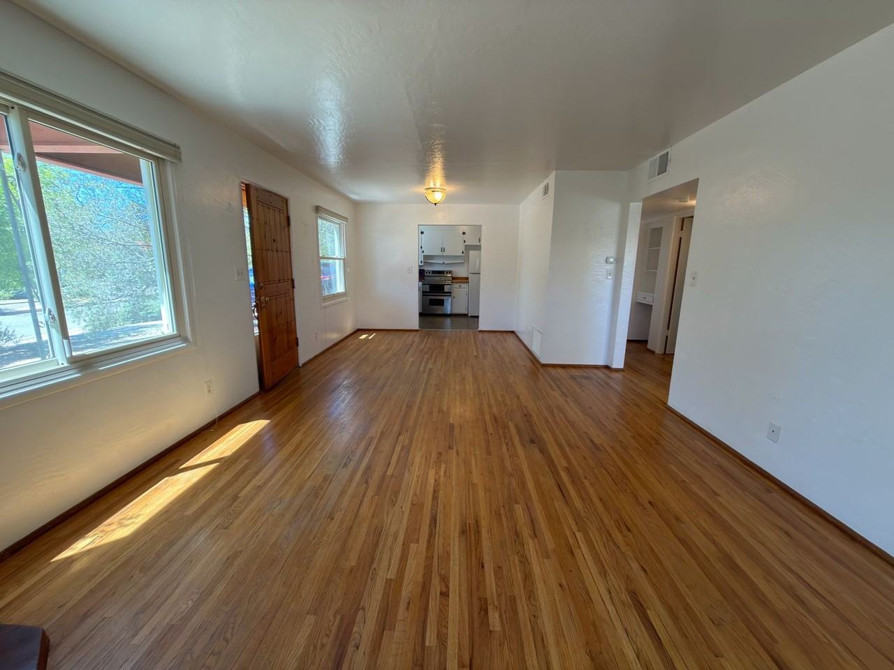 123 Sombrio Dr - Photo 7 of 41