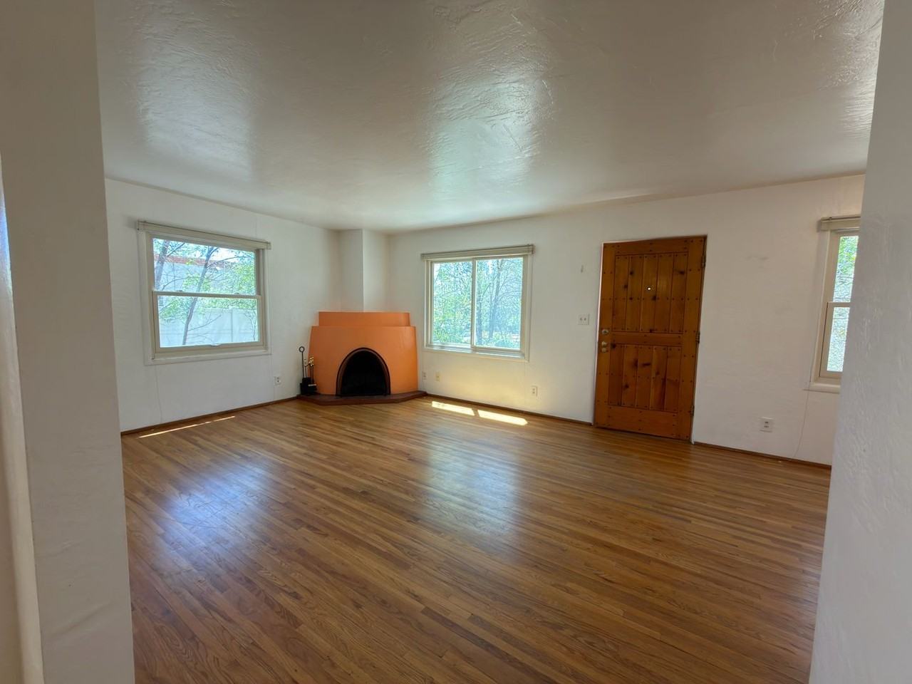123 Sombrio Dr - Photo 4 of 41