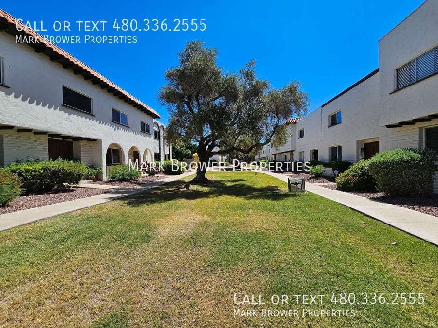 4217 N Miller Rd - Photo 2 of 30