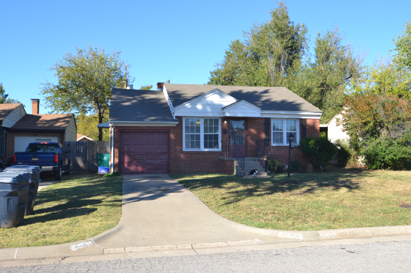 4009 Nw 15th St - Photo 2 of 25
