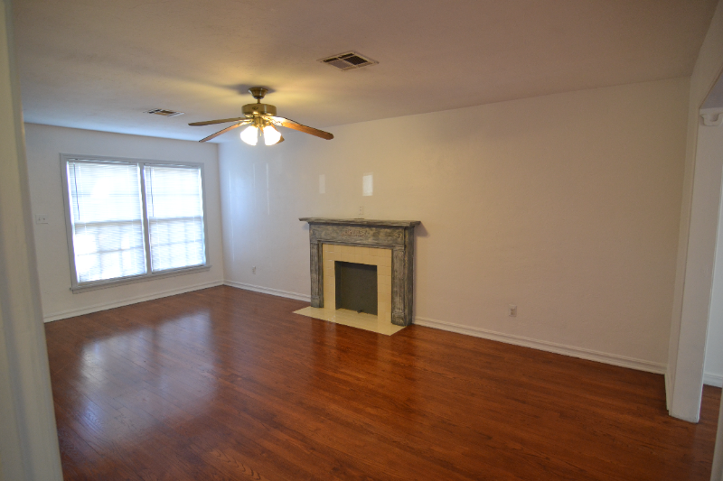 4009 Nw 15th St - Photo 7 of 25