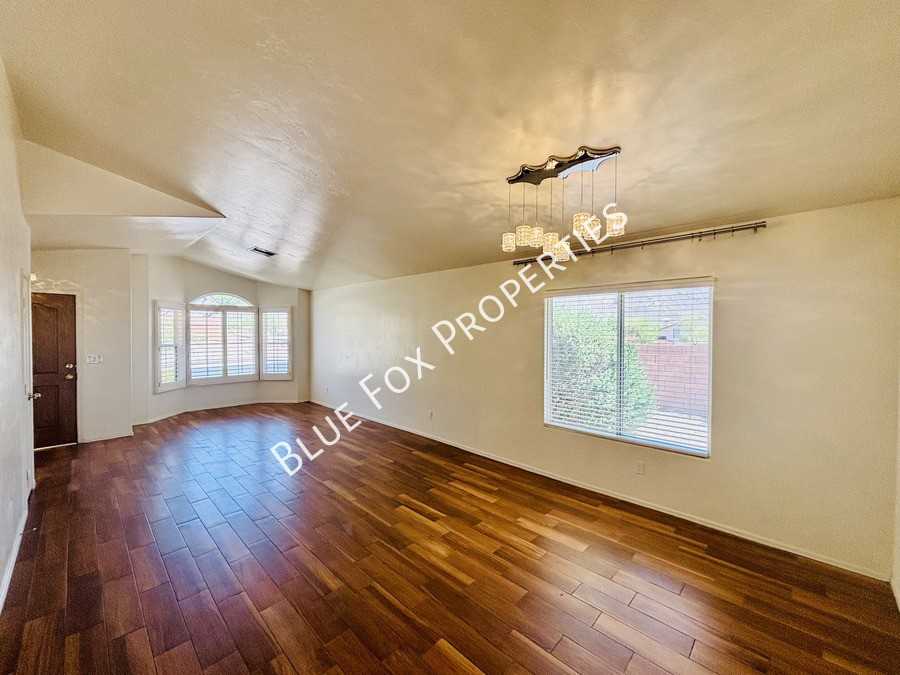 10451 N Calle Verano Seco - Photo 2 of 23