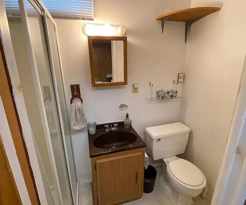 209 E Lutz Ave #1 - Photo 6 of 21