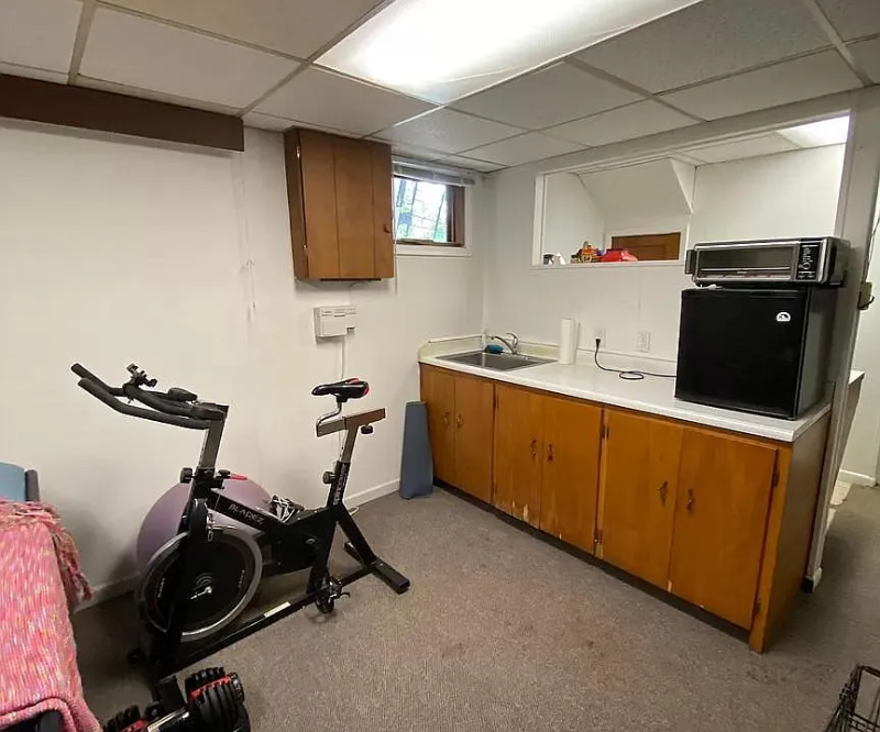 209 E Lutz Ave #1 - Photo 7 of 21