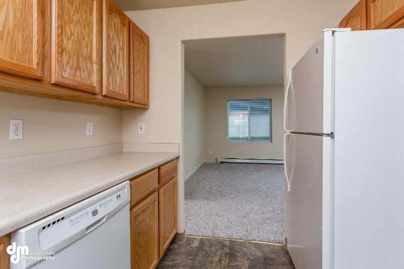 7016 Weimer Rd - Photo 3 of 19