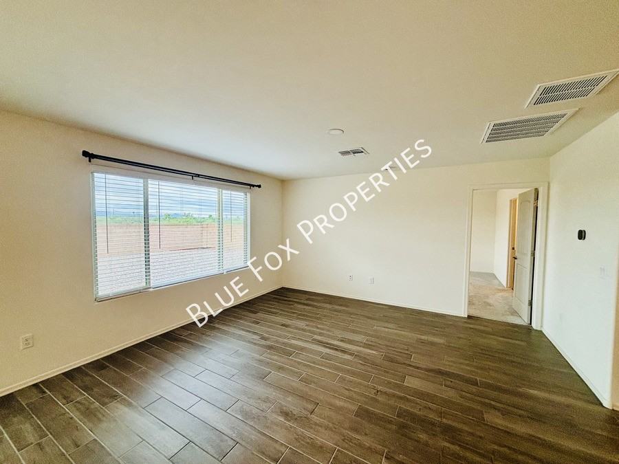 6563 W Camino Pizarro - Photo 2 of 21