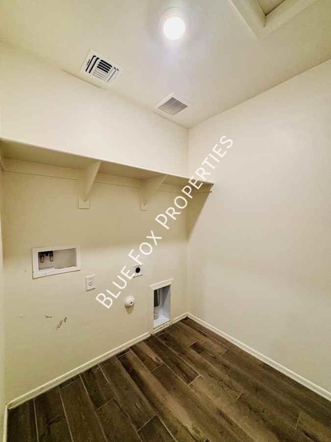 6563 W Camino Pizarro - Photo 7 of 21