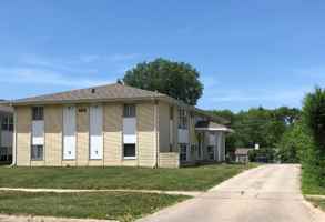 featured image of 230 Nw College Ave