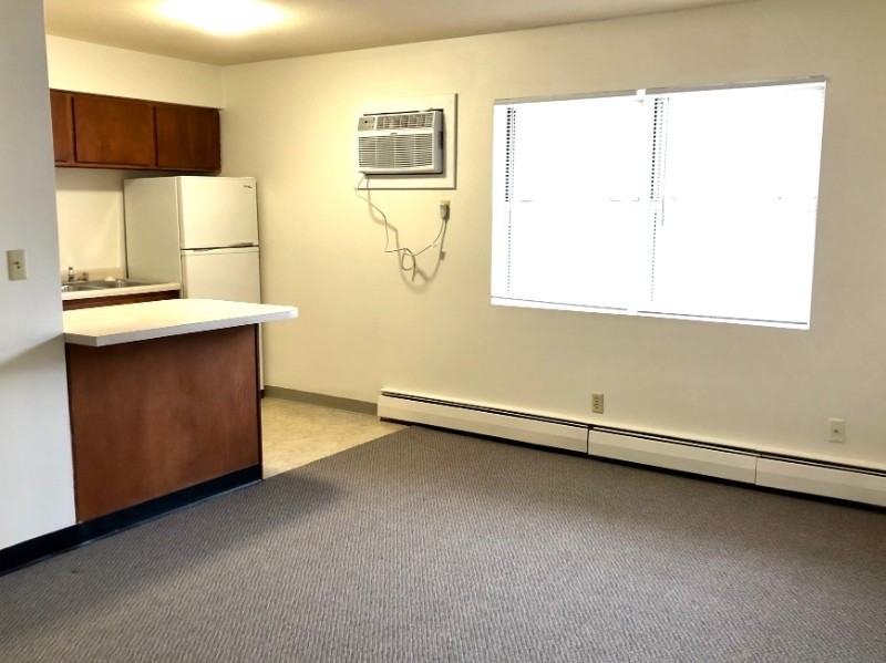 230 Nw College Ave - Photo 3 of 11