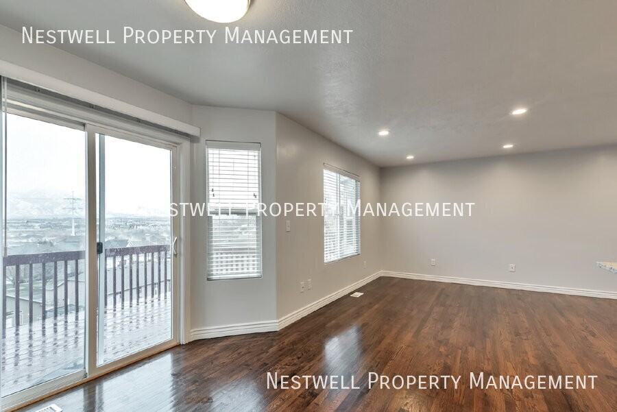 6737 S Bonham Ln - Photo 4 of 30