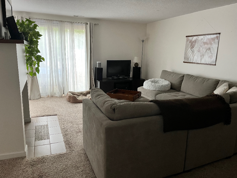 543 Old Stonebrook - Photo 3 of 8