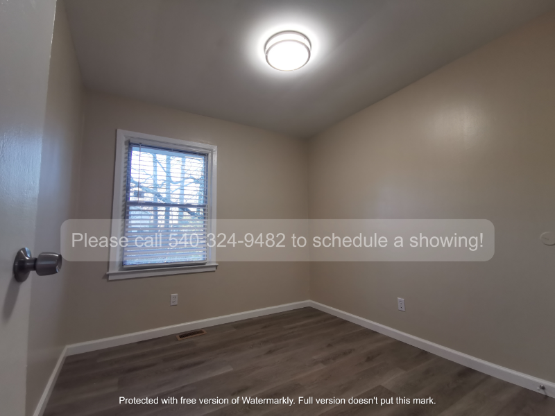 1932 Holly St - Photo 4 of 14