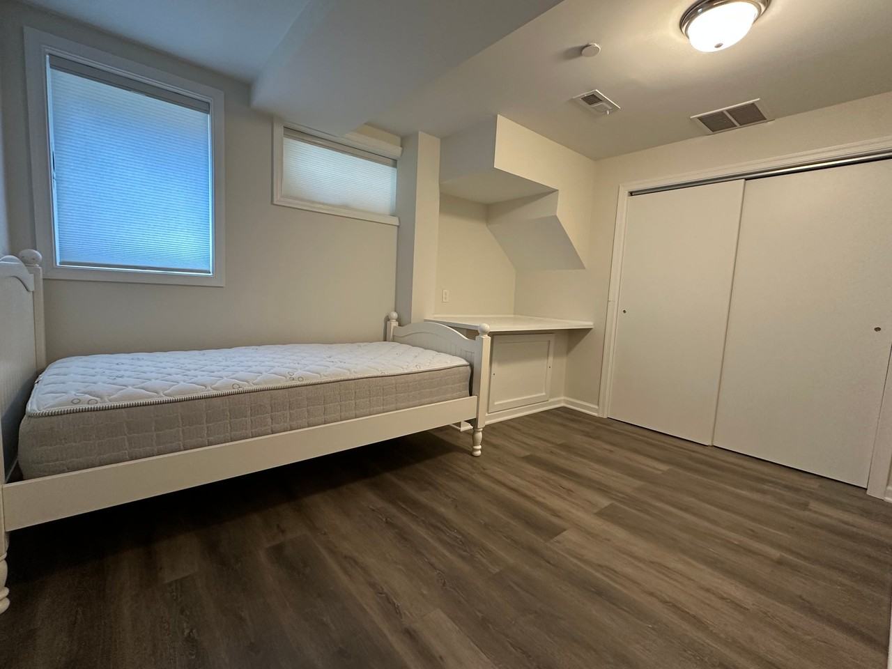 4424 Brandywine St Nw #B - Photo 4 of 12