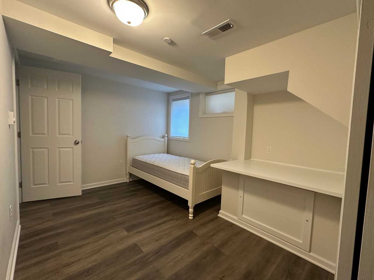 4424 Brandywine St Nw #B - Photo 5 of 12