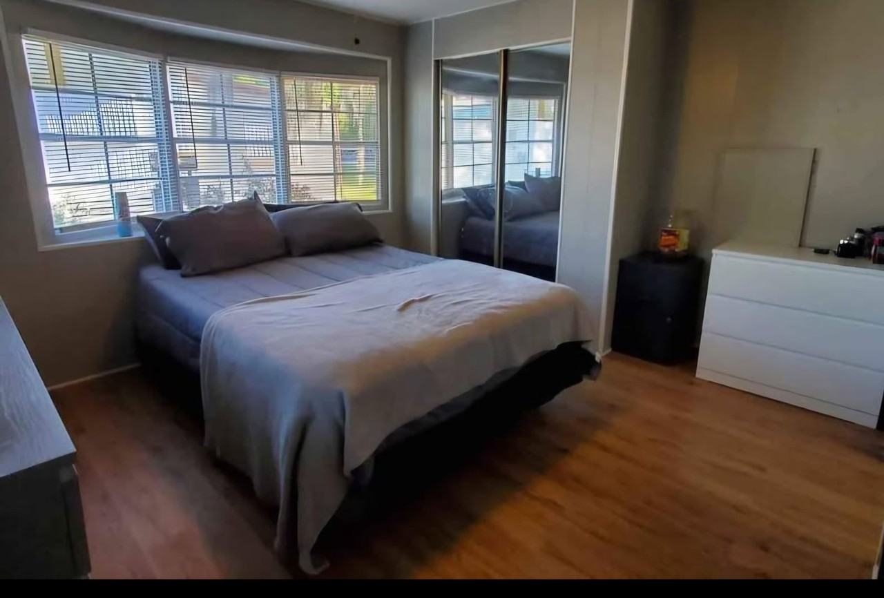 9646 Saint Clair Rd - Photo 6 of 10