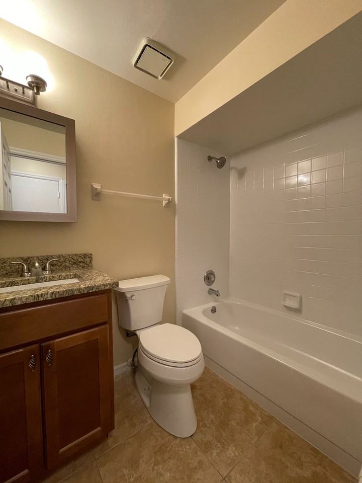 2612 Adela Ave - Photo 7 of 10