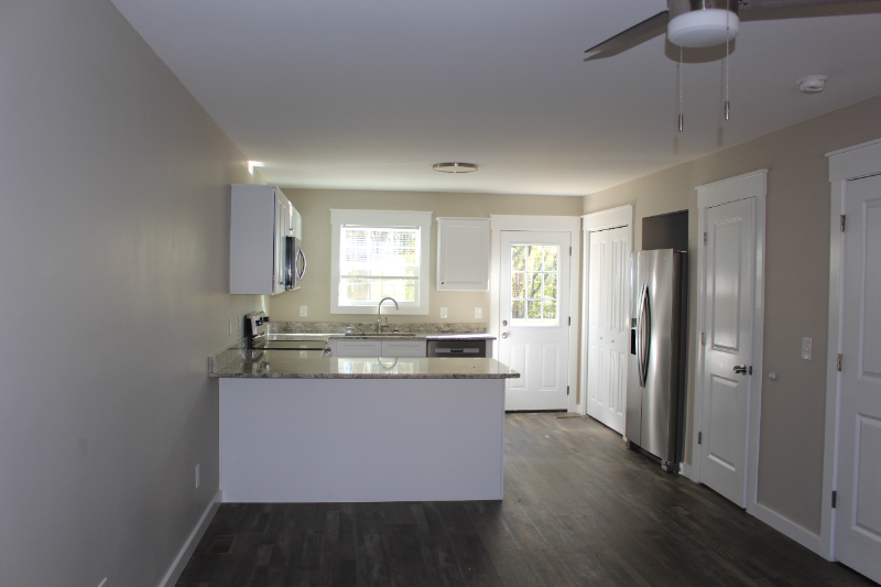 109 Buster Ln - Photo 7 of 24