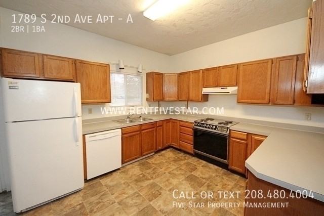 1789 S 2nd Ave #A - Photo 5 of 10