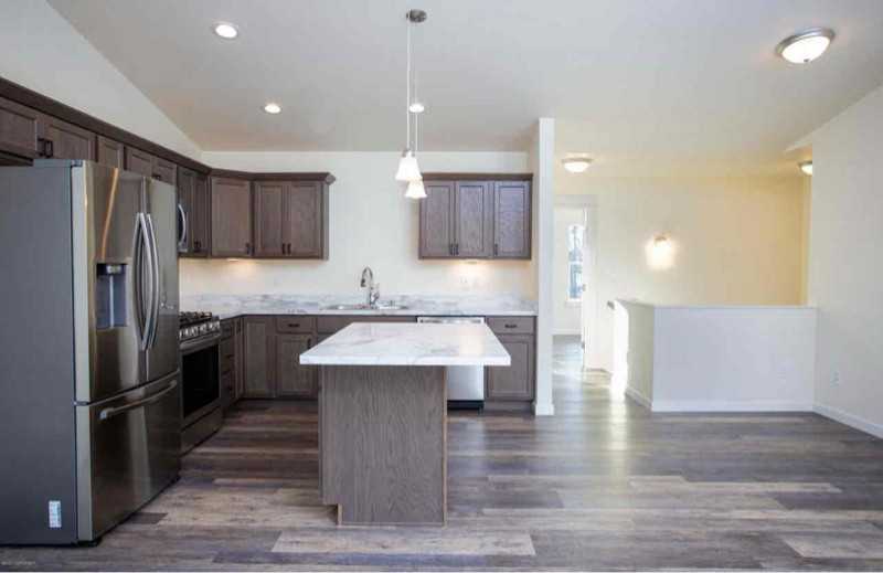 6860 S Rolf Cir - Photo 5 of 24