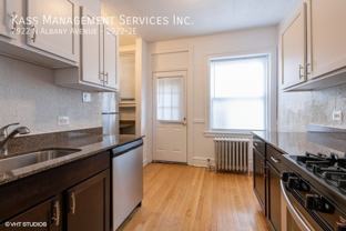 2922 N Albany Ave - Photo 1 of 1
