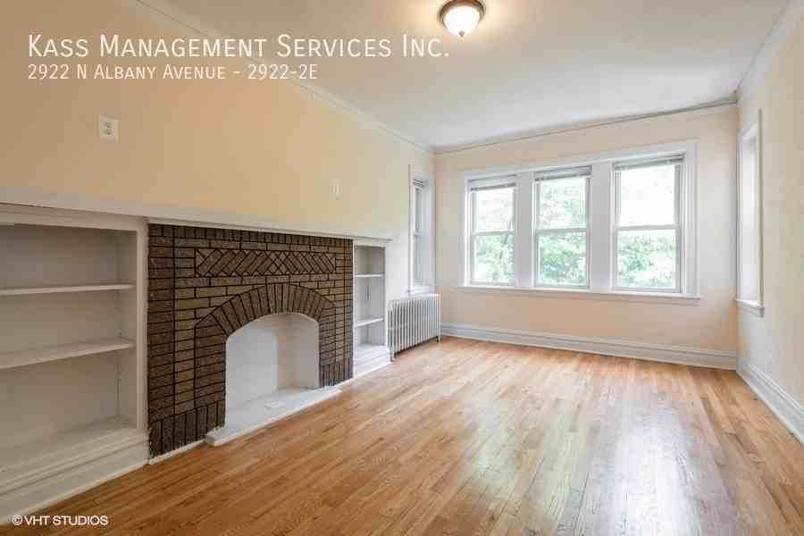 2922 N Albany Ave #2922-2E - Photo 2 of 7