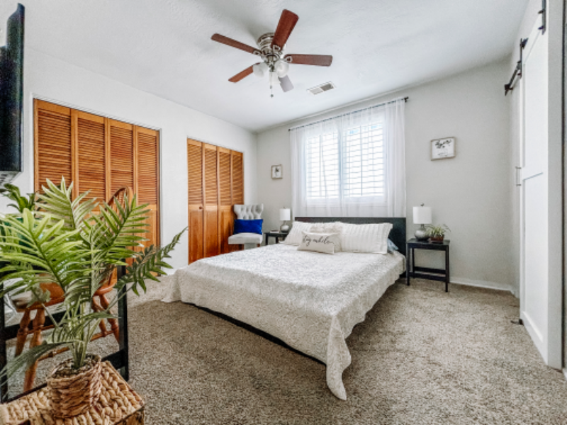 4706 Crest Ave Se - Photo 4 of 20