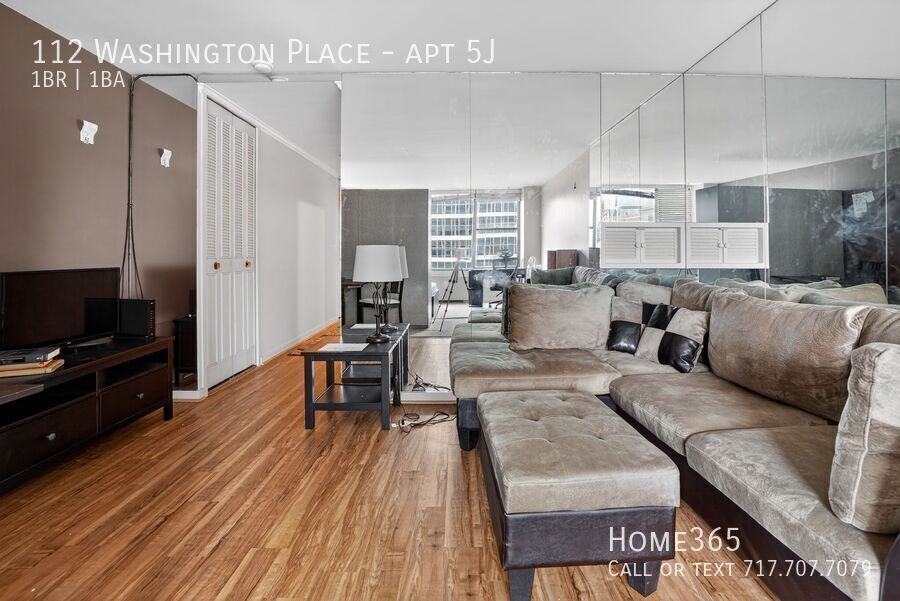 112 Washington Pl #5J - Photo 5 of 20