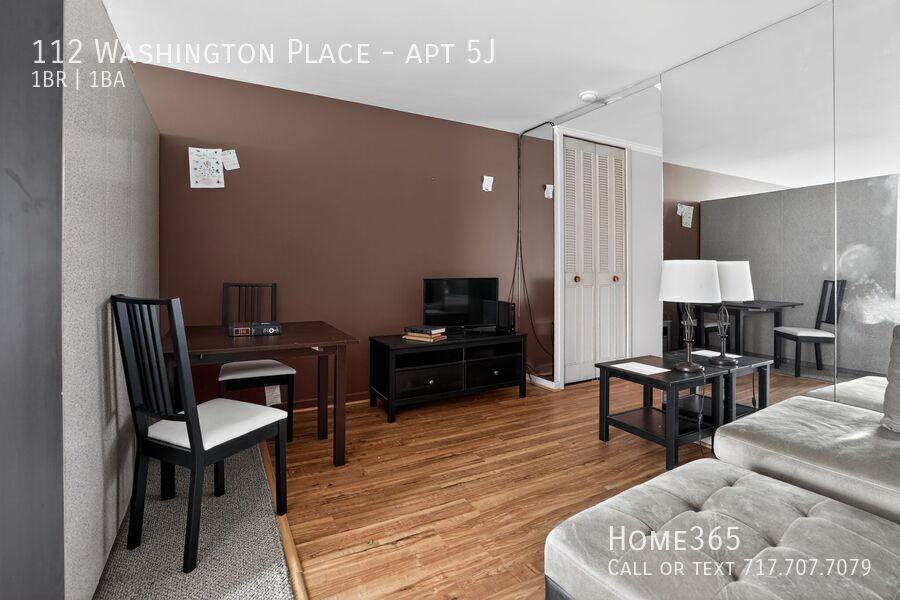 112 Washington Pl #5J - Photo 7 of 20