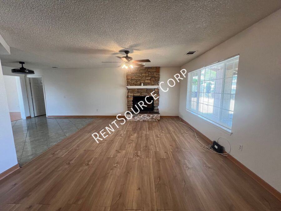 800 Armory Rd - Photo 3 of 23
