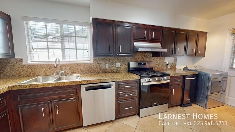 17155 Donmetz St - Photo 7 of 25