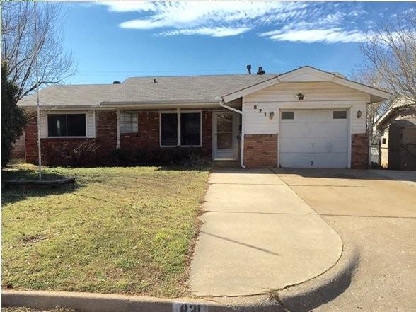821 Briarlane Rd