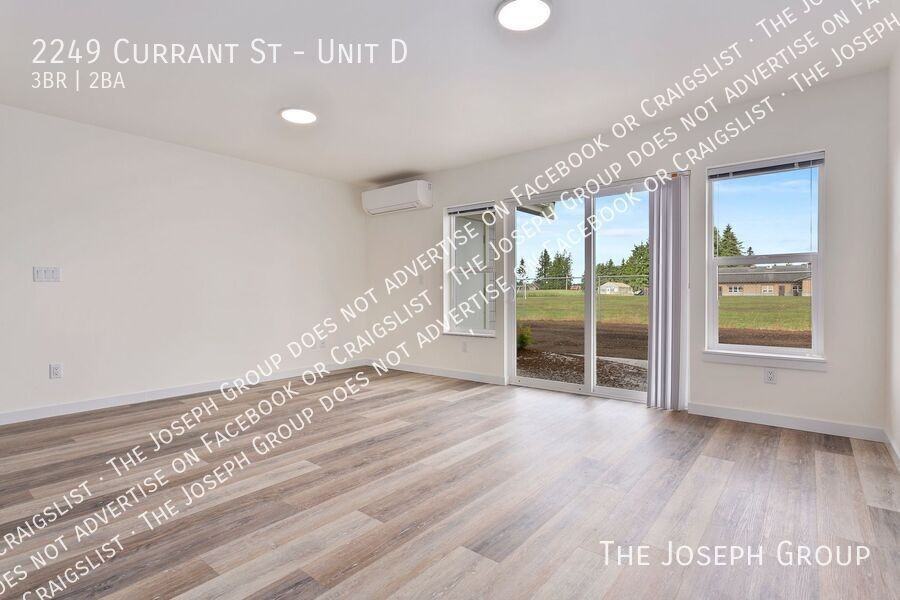 2249 Currant St #D - Photo 2 of 30