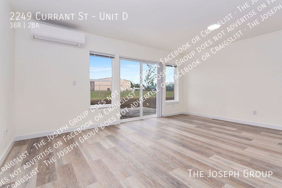 2249 Currant St #D - Photo 6 of 30