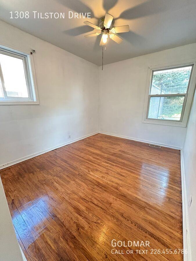 1308 Tilston Dr - Photo 7 of 22