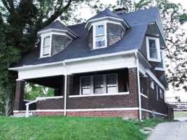 featured image of 9 Best Location:North Salisbury Street